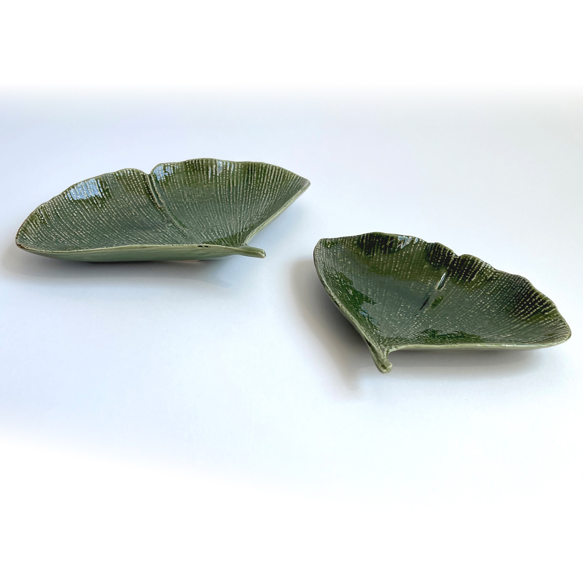 Creative Co-Op Gingko Leaf Plates, Set of Two